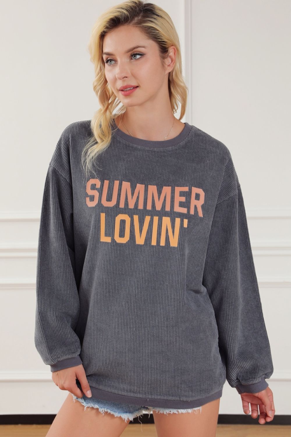 SUMMER LOVIN Sweatshirt - The Olive Wardrobe